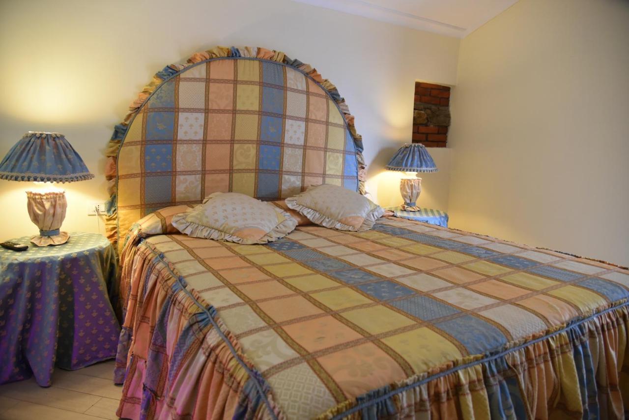 Maison Brinati Bed And Breakfast Monsummano Terme Bagian luar foto