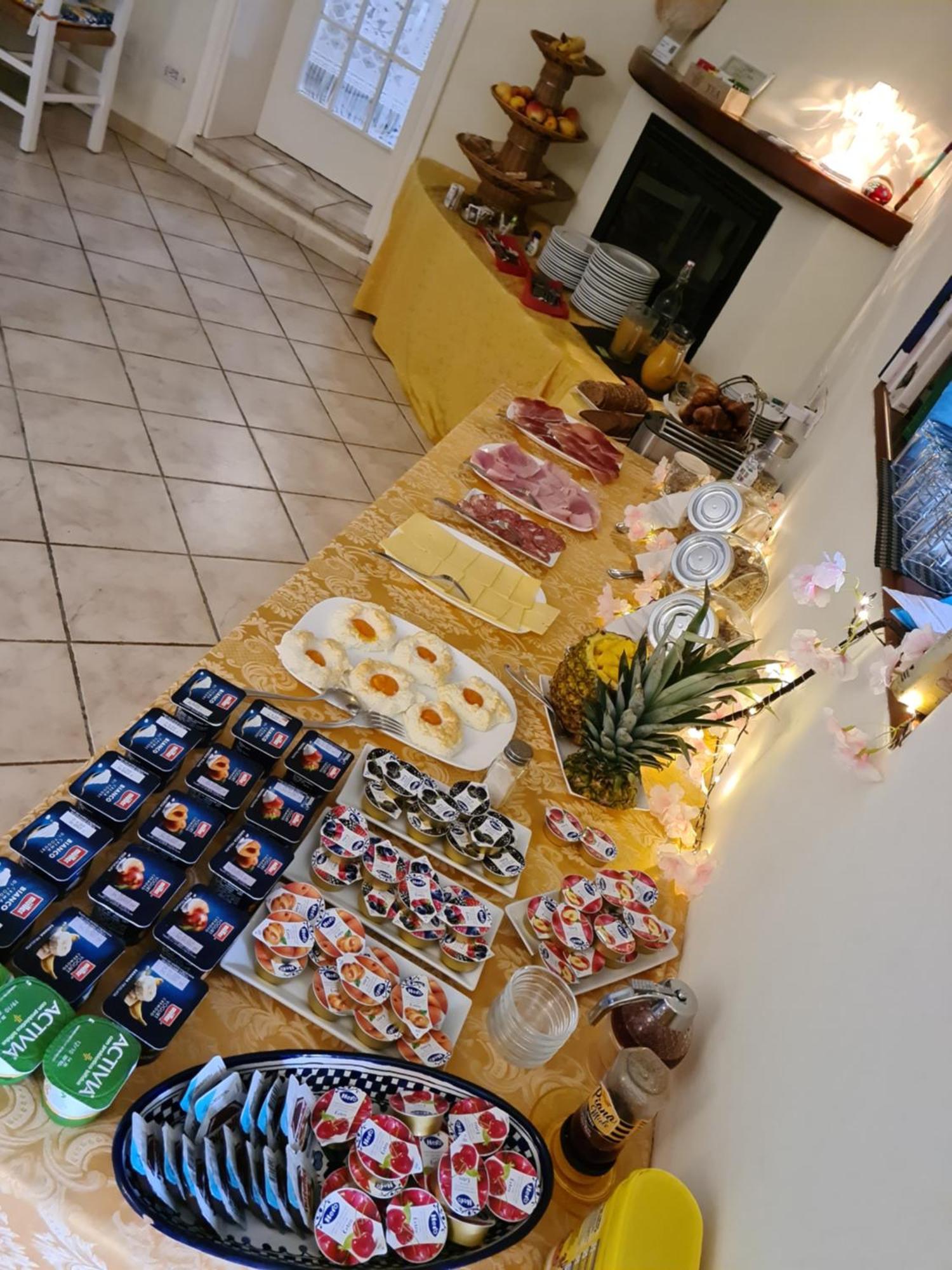 Maison Brinati Bed And Breakfast Monsummano Terme Bagian luar foto